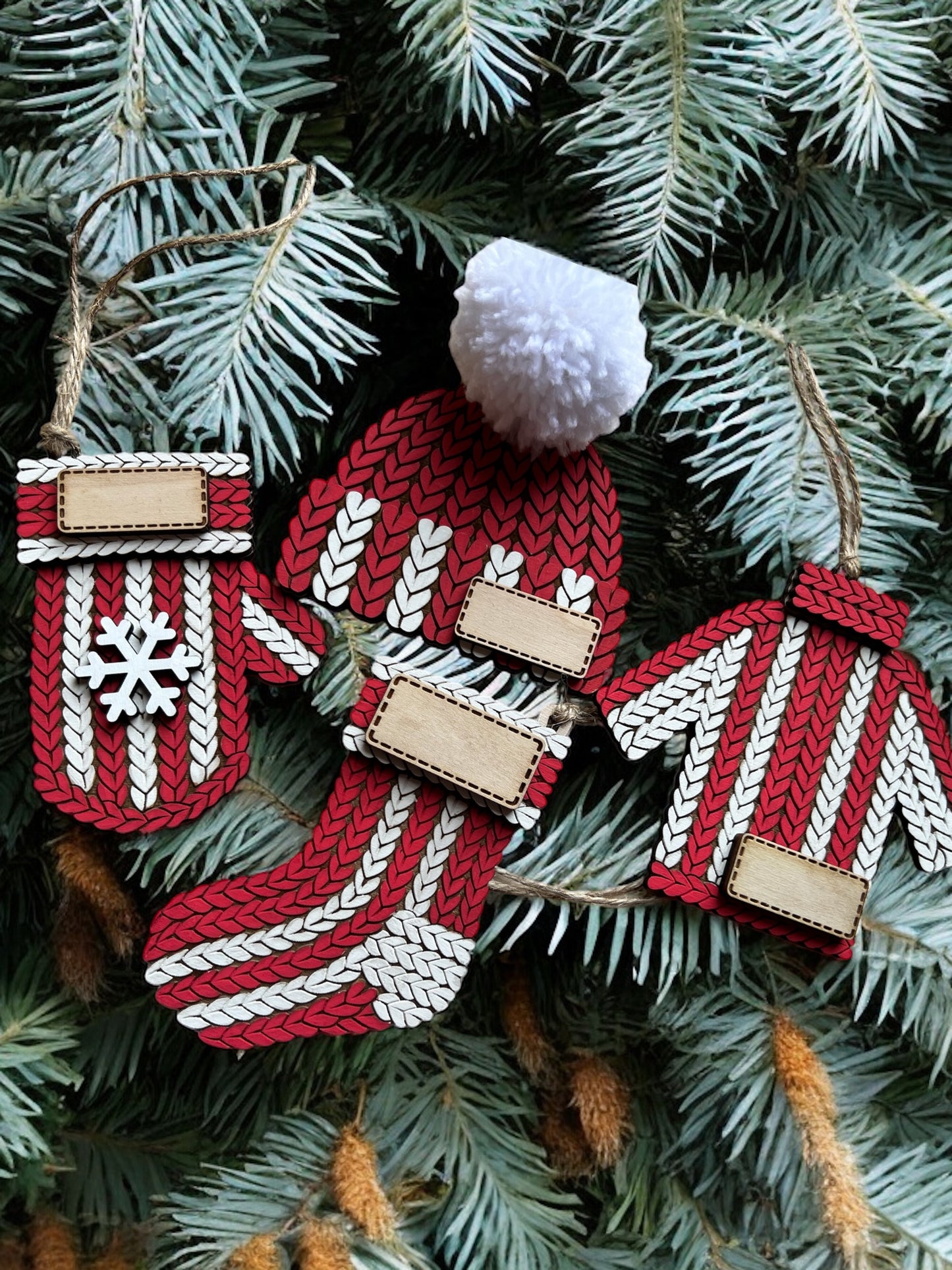 Personalized winter sweater Christmas Ornament, Family Christmas name tag