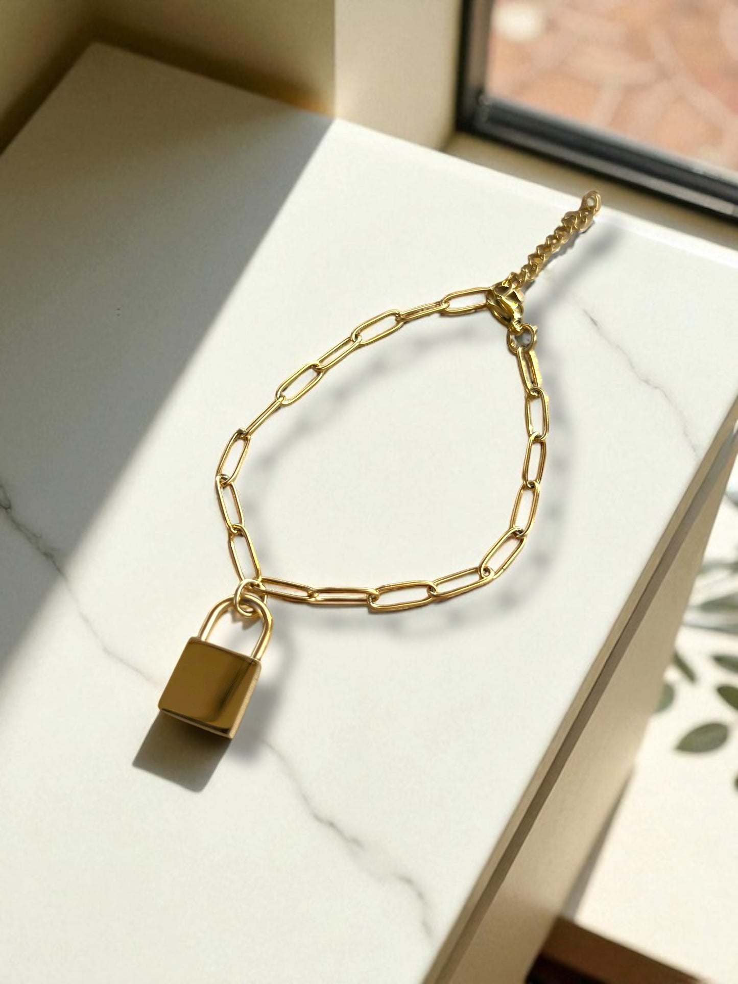 Petite Paperclip bracelet with padlock