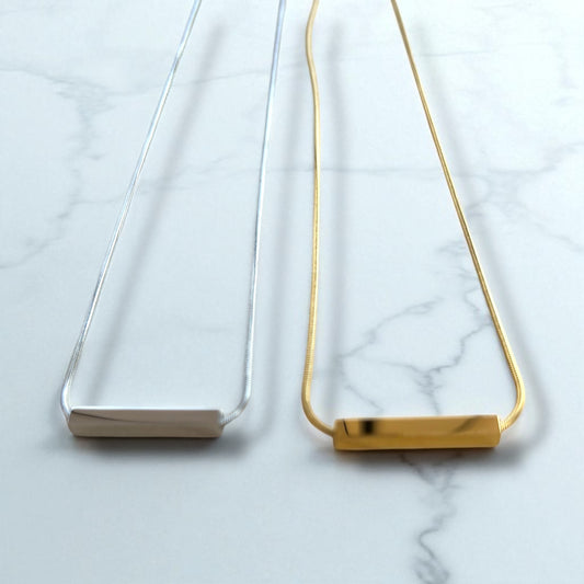 Tiny Square rod sliding bar necklace