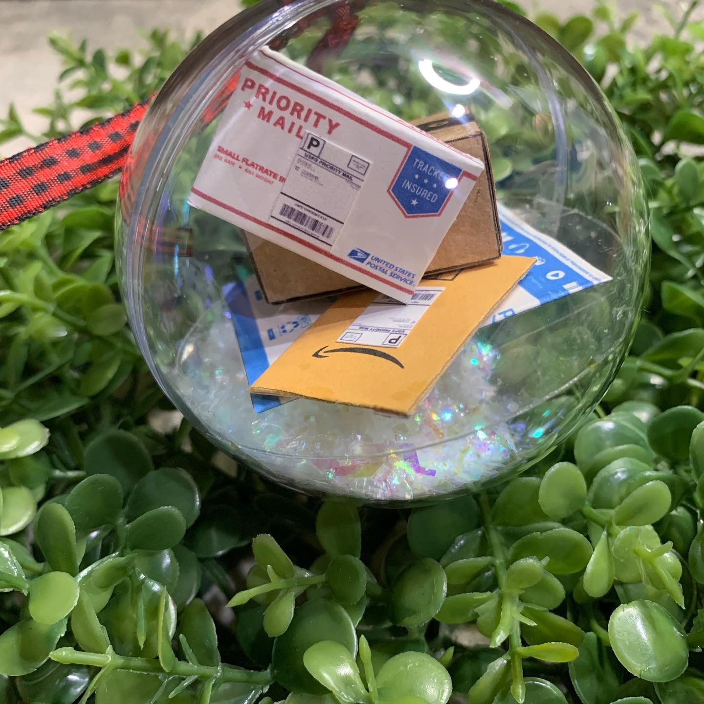 Mini package Ornament