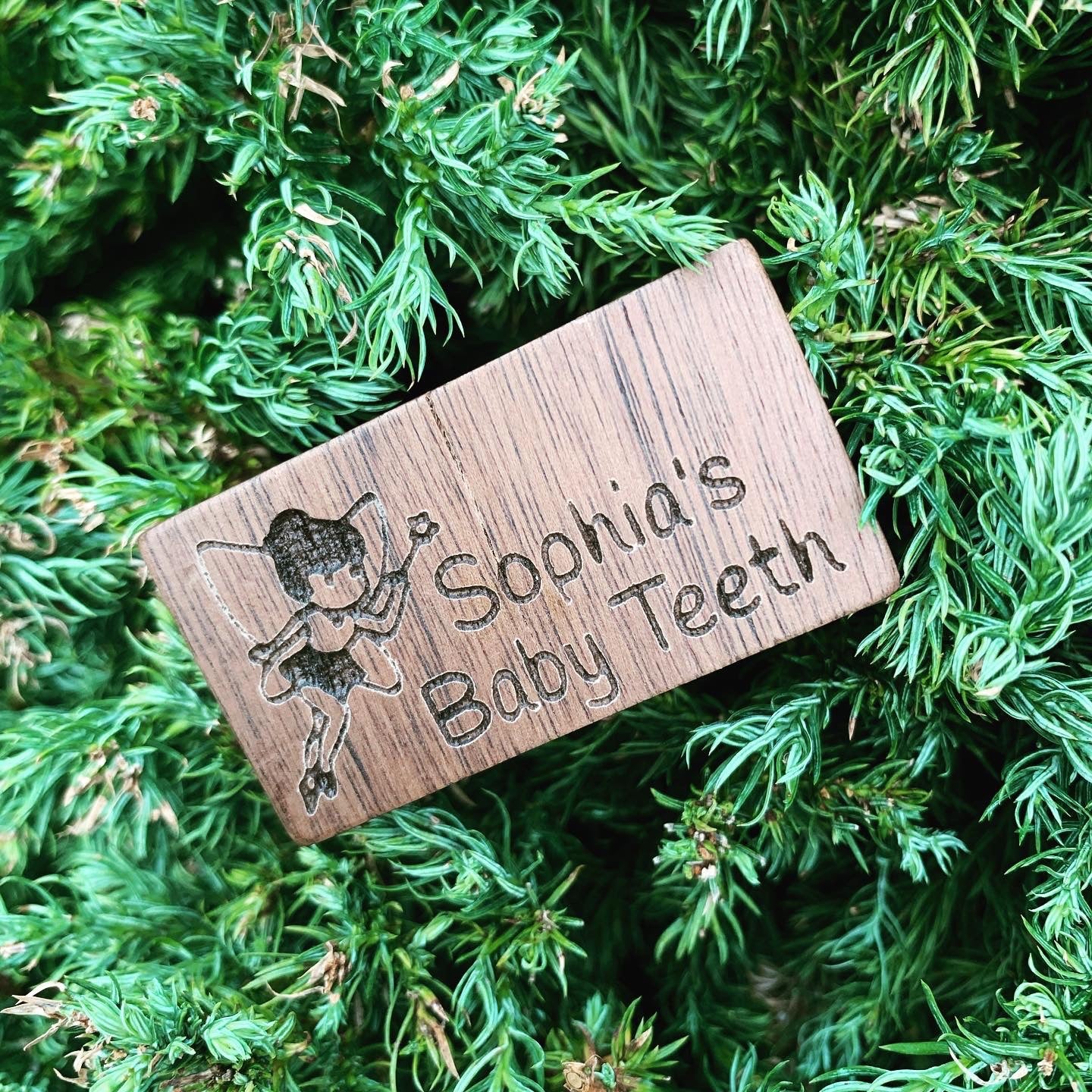 Personalized wooden walnut tooth box