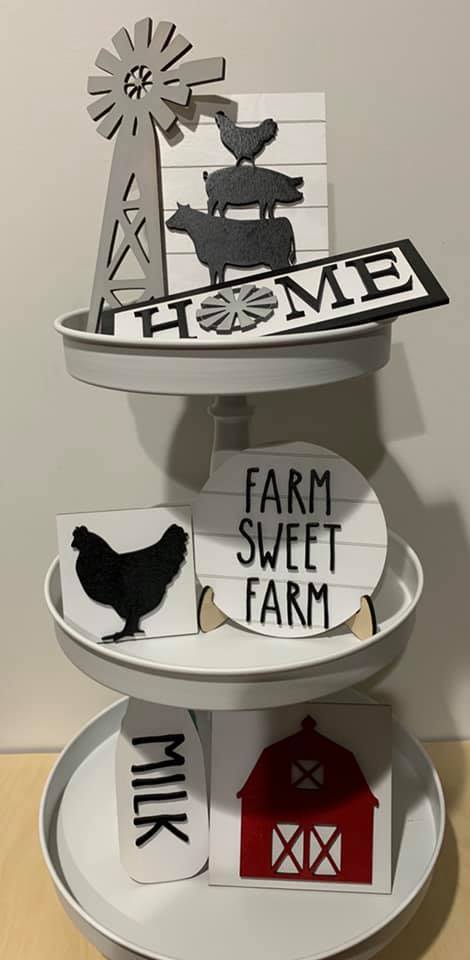 Holiday Tier Tray Decor