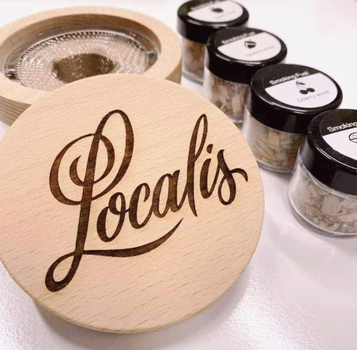 Customizable - Cocktail smoker top with 4 natural flavored wood chips