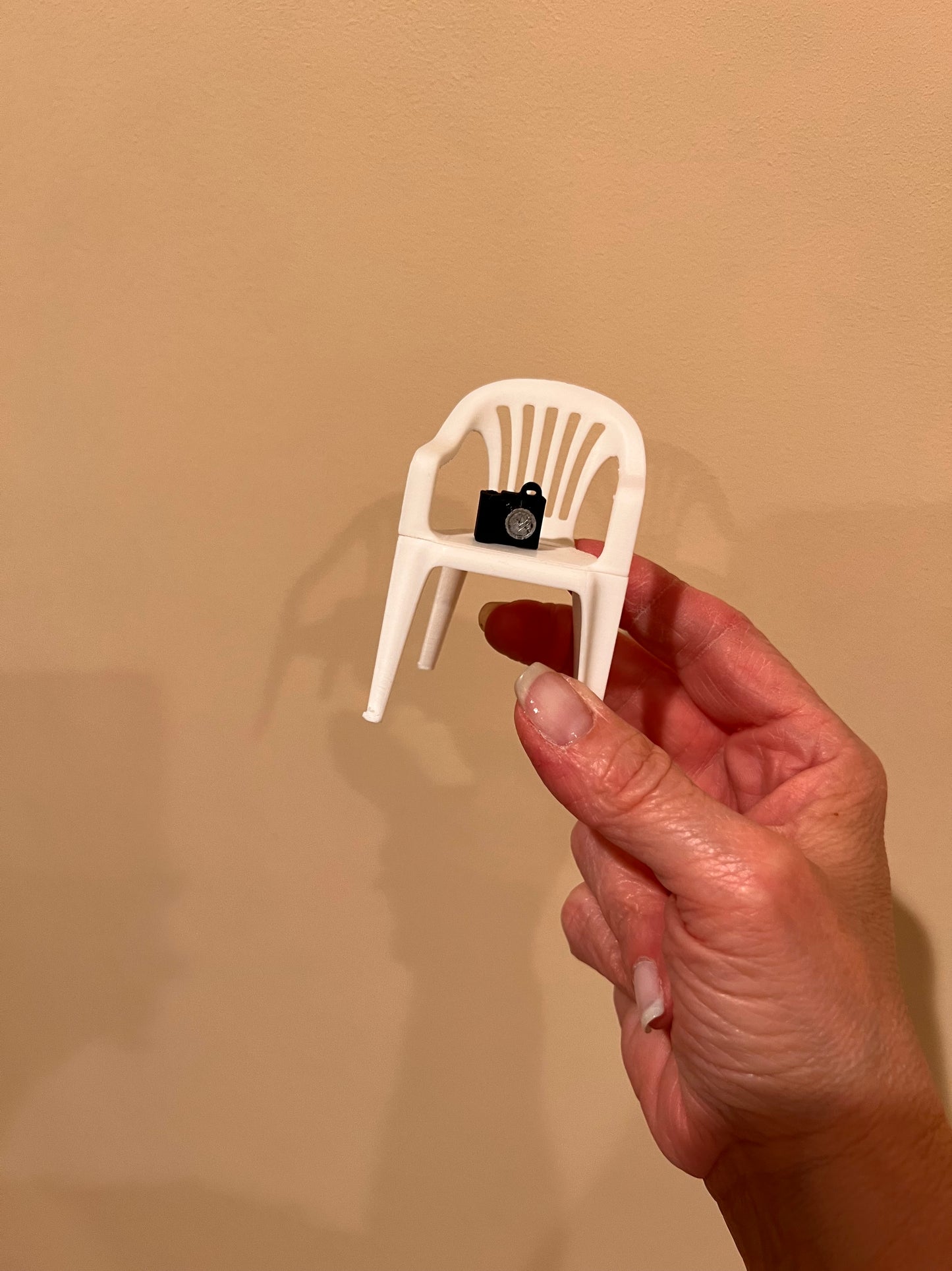 Puerto rico mini white chair with camera ornament