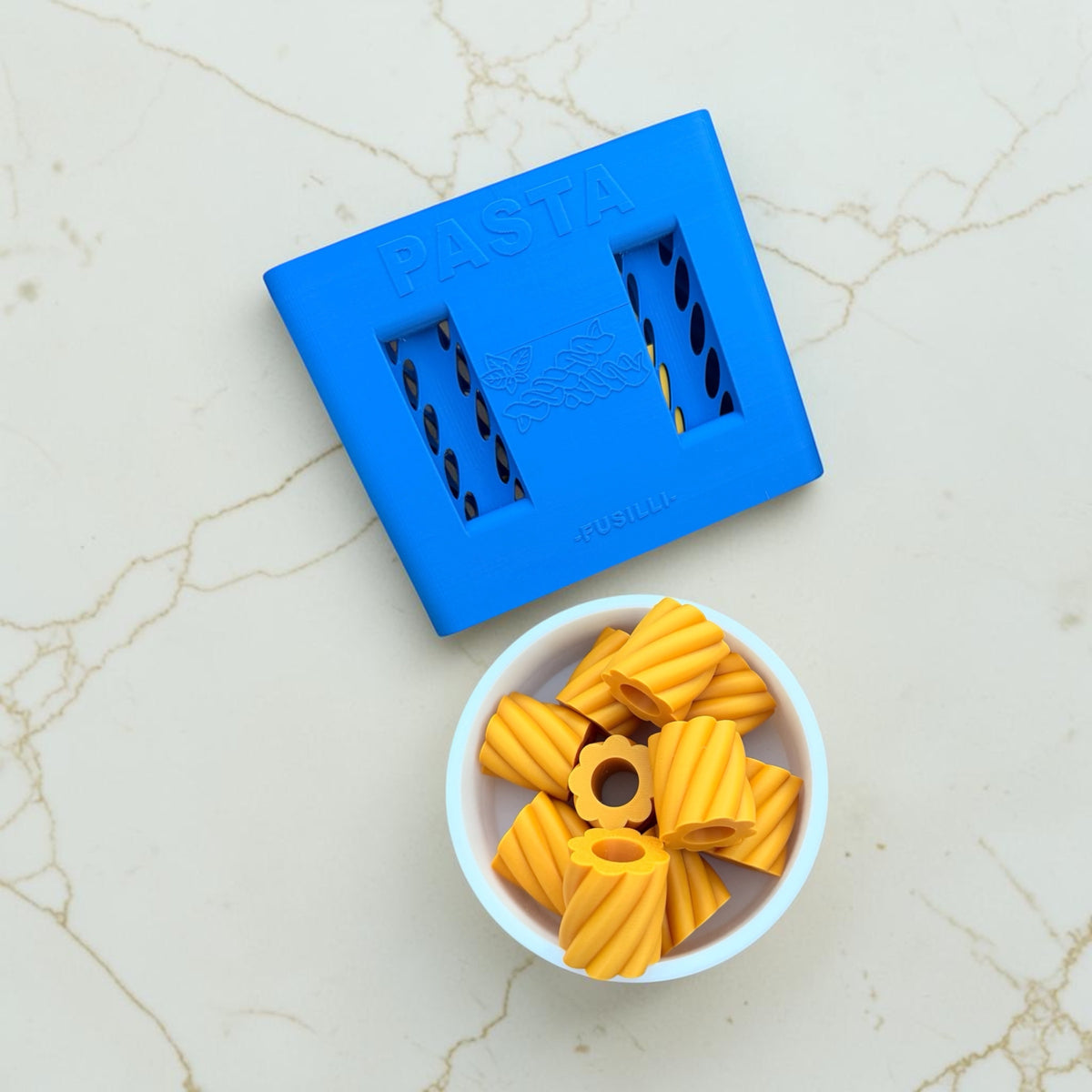 3d play set - pasta, bowl, fork and tomato
