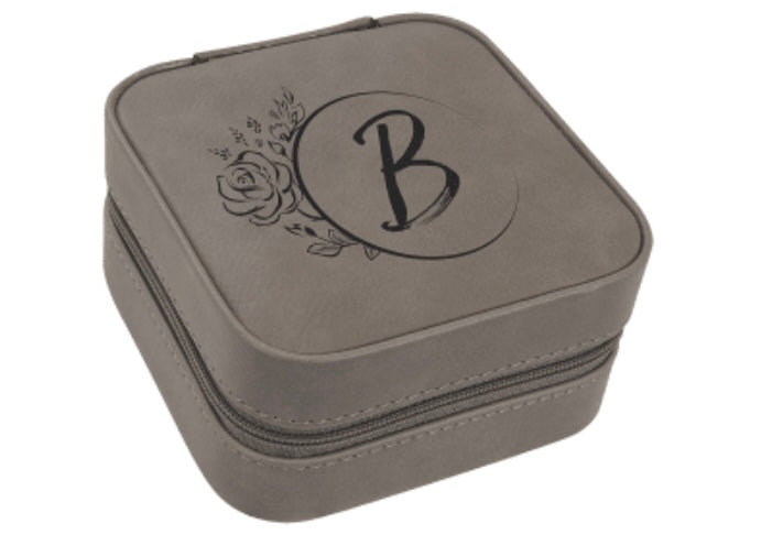 Personalized leatherette travel jewlery box