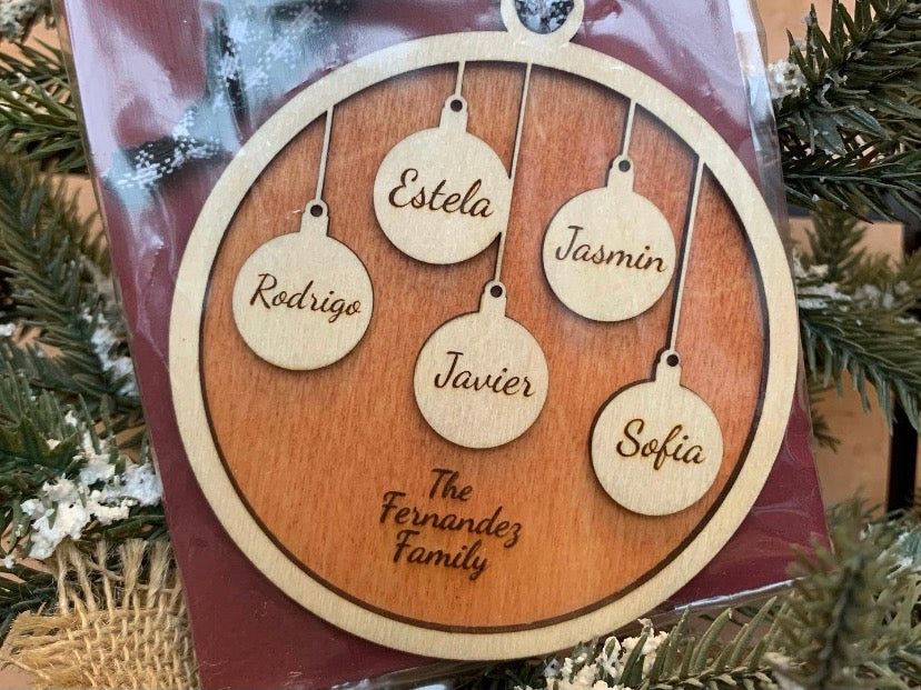 Customizable Family Christmas ornament up to 10 names